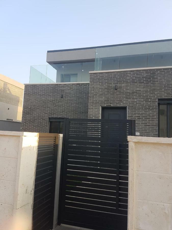 Desert Bird Apartment Qiryat Gat Exterior photo